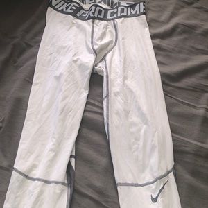 Nike pro combat tights